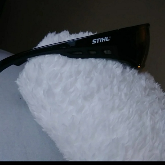 Mens Sunglasses - Picture 4 of 5